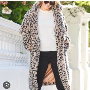 Popski London Theodora Leopard Coat